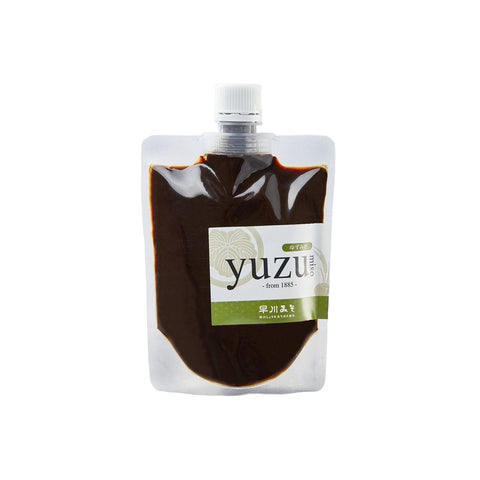 Rød miso pasta kombineret med yuzu