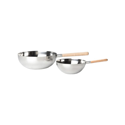 Autentisk asiatisk servering i mini wok