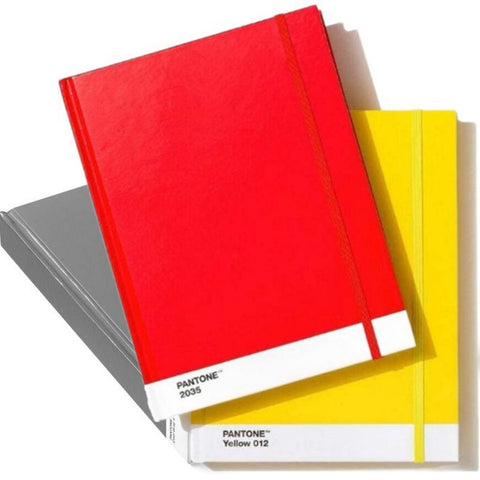 Pantone bøger i mange farver 