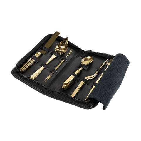 Madpincet sæt med forskellige køkkenredskaber i guld titanium