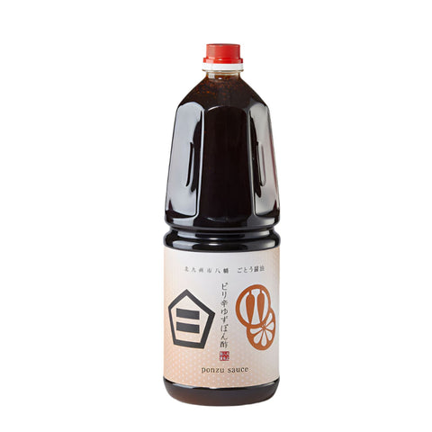 Spicy ponzu sauce 1,8 liter i original japansk emballage – autentisk ponzu med chili og citrus til det professionelle køkken og passionerede madentusiaster.