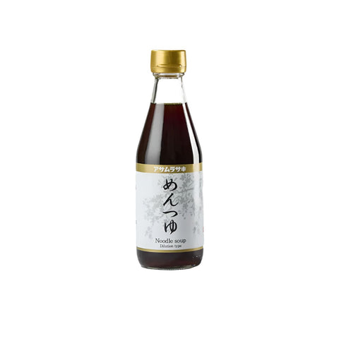 Tsuyu 300 ml i original japansk flaske – autentisk japansk tsuyu med fyldig umami, fremstillet af dashi, sojasauce, mirin og bonito, perfekt som dip, suppebase til soba og udon samt til autentisk japansk madlavning.
