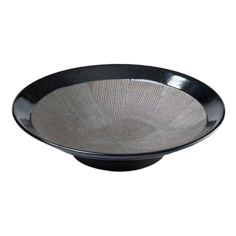 Elegant serveringstallerken fra Japan - Grå med sort kant 