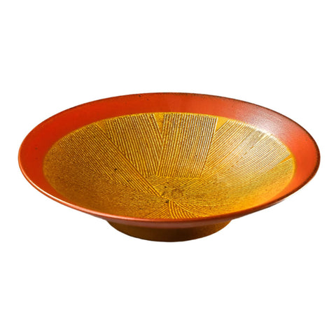 Elegant serveringstallerken fra Japan - Karry gul med rød kant 