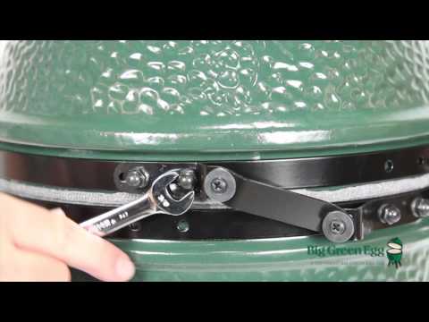 Video af hvordan man samler en Big Green Egg