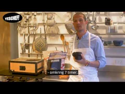 Hvad siger en professionel kok om Sumi Kokos Grillkul?

I denne video deler Jonathan Berntsen, køkkenchef på , sine erfaringer med Sumi Kokos Grillkul fra Yeschefdk. Han fortæller, hvorfor det er blevet en fast del af hans grillopsætning, og hvordan den lange brændetid, stabile varme og rene forbrænding gør en mærkbar forskel, når der skal leveres præcise resultater – både i restauranten og ved grillen.

Sumi Kokos Grillkul er fremstillet af 100 % naturlige kokosnøddeskaller uden kemiske 