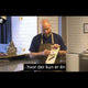 Der er en grund til, at Benriner er kokkenes foretrukne mandolinjern.

I denne video viser Henrik Jyrk, hvorfor Benriner No. 95 er blevet en klassiker i professionelle køkkener verden over. Han demonstrerer, hvor nemt mandolinjernet skærer ultratynde, ensartede skiver, og hvordan den præcise justering gør det muligt at opnå nøjagtig den tykkelse, du ønsker.

Benriner No. 95 er fremstillet i Japan og er kendt for sit ekstremt skarpe blad, den enkle justering med én stor skrue og de medfølgende julienneblade,
