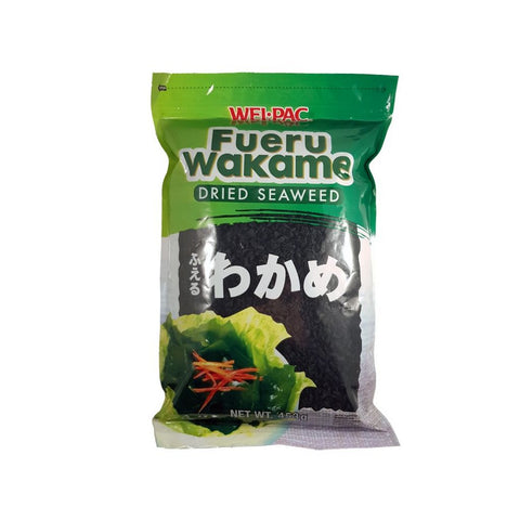 Wakame tang 56 g i original emballage – tørret wakame af høj kvalitet med mild smag, flot mørkegrøn farve og naturlig umami. Den klassiske tang til misosuppe, ramen, salater og andre autentiske japanske retter.